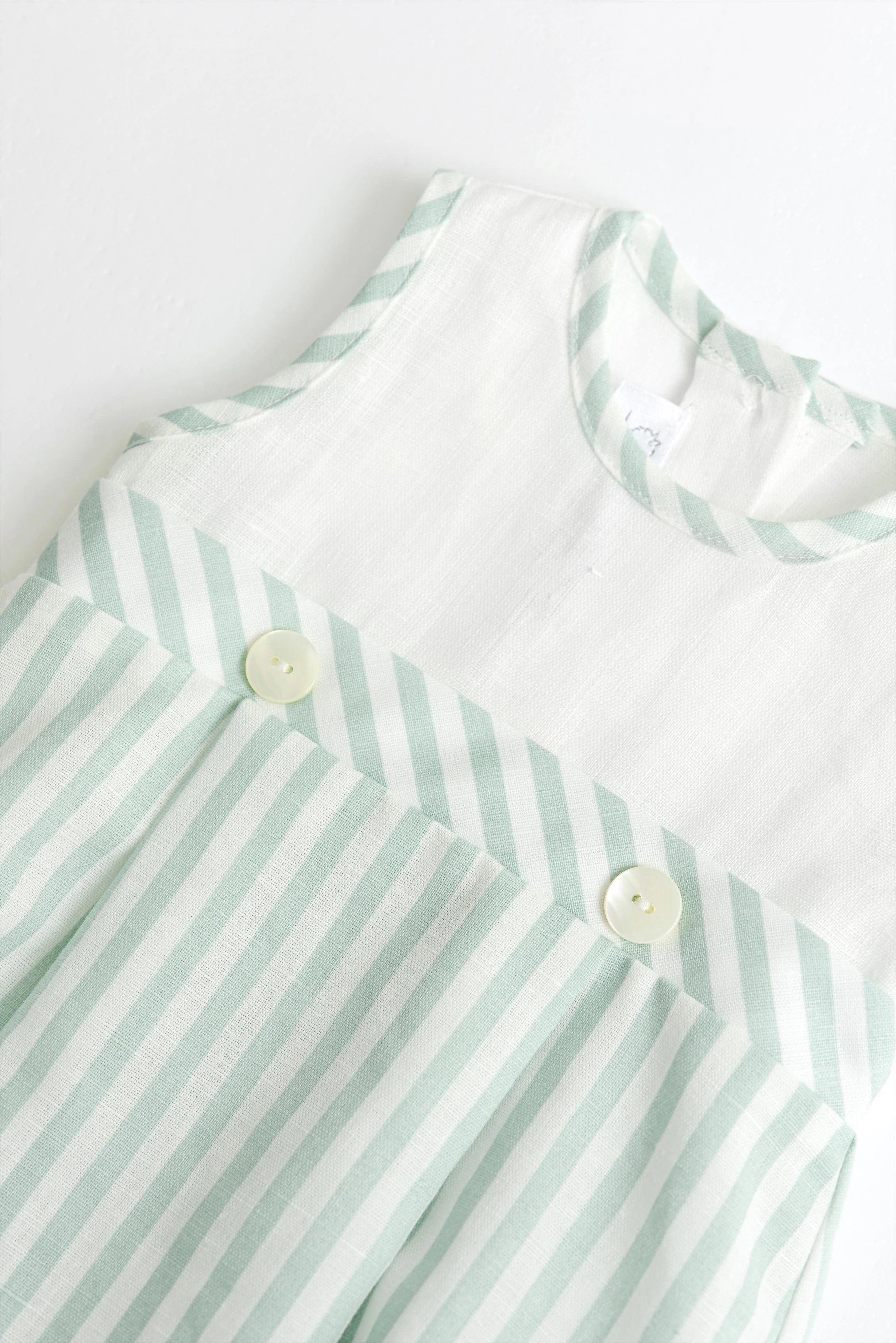 Pagliaccetto cinturetta riga agave zoom.jpg