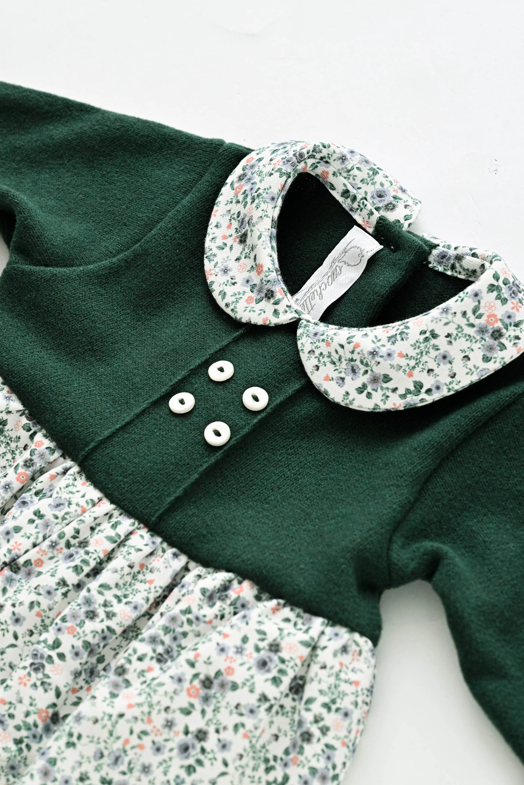 Pagliaccetto MT verde zoom.jpg