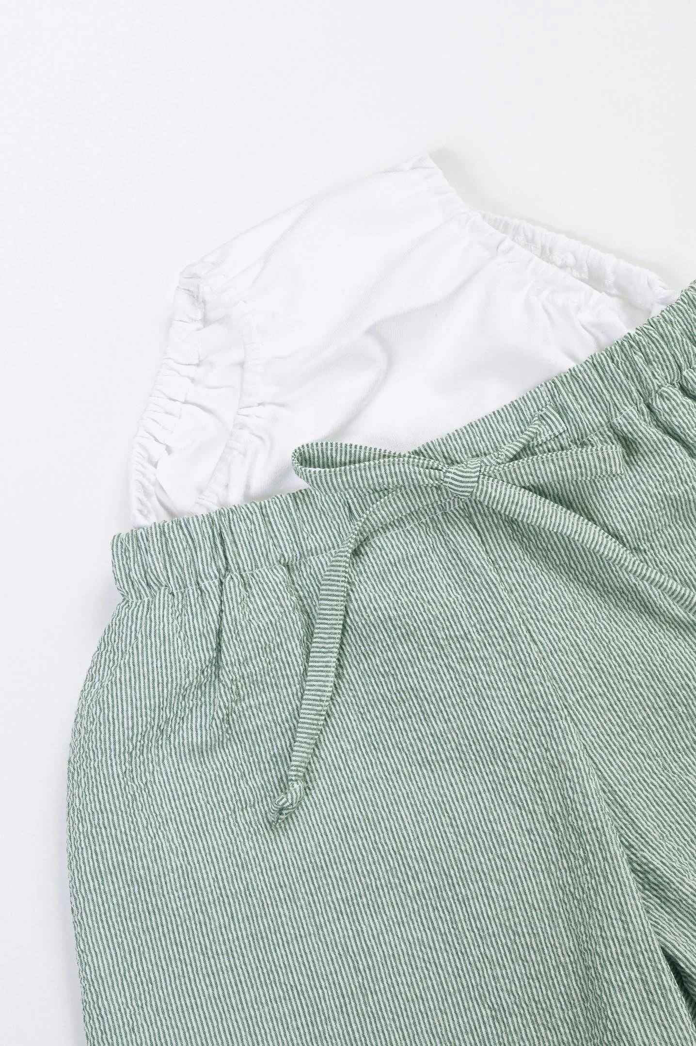 Boxer bambino righina verde zoom.jpg