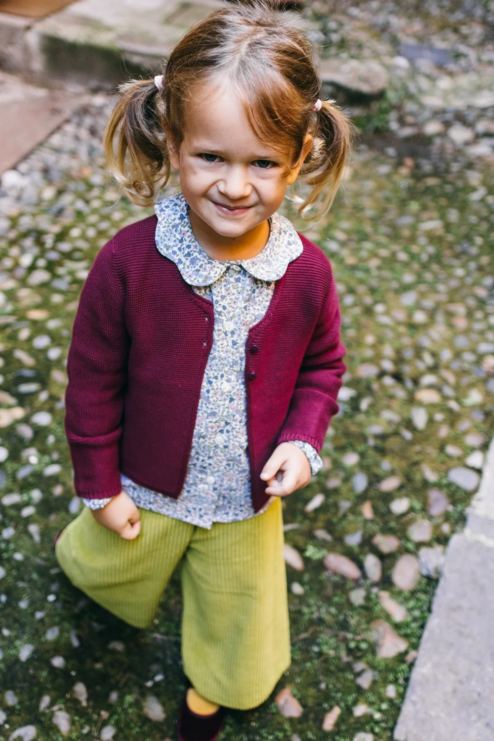 Camicia bambina in fiore rosa e blu — Crochette