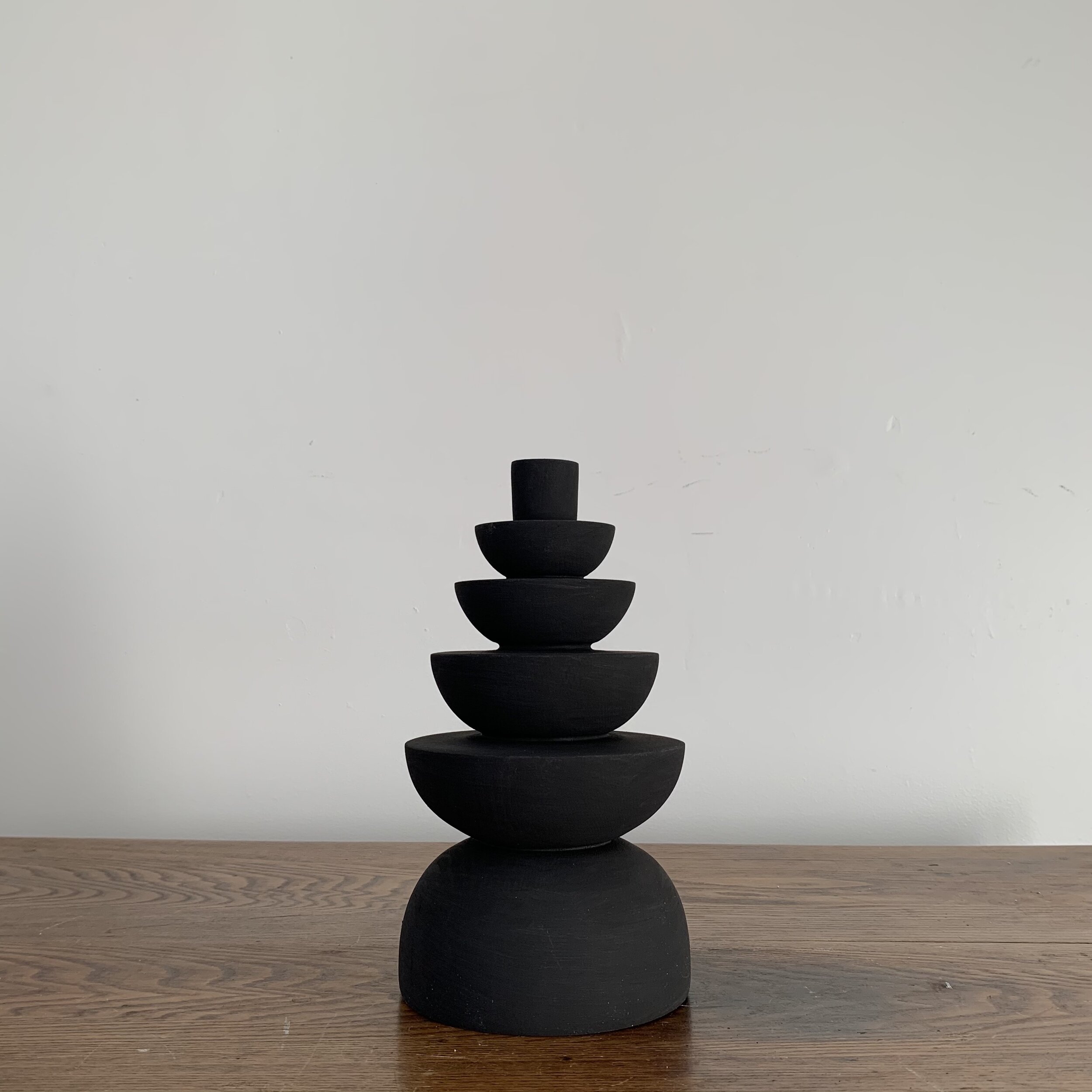 Pine Holder in Black