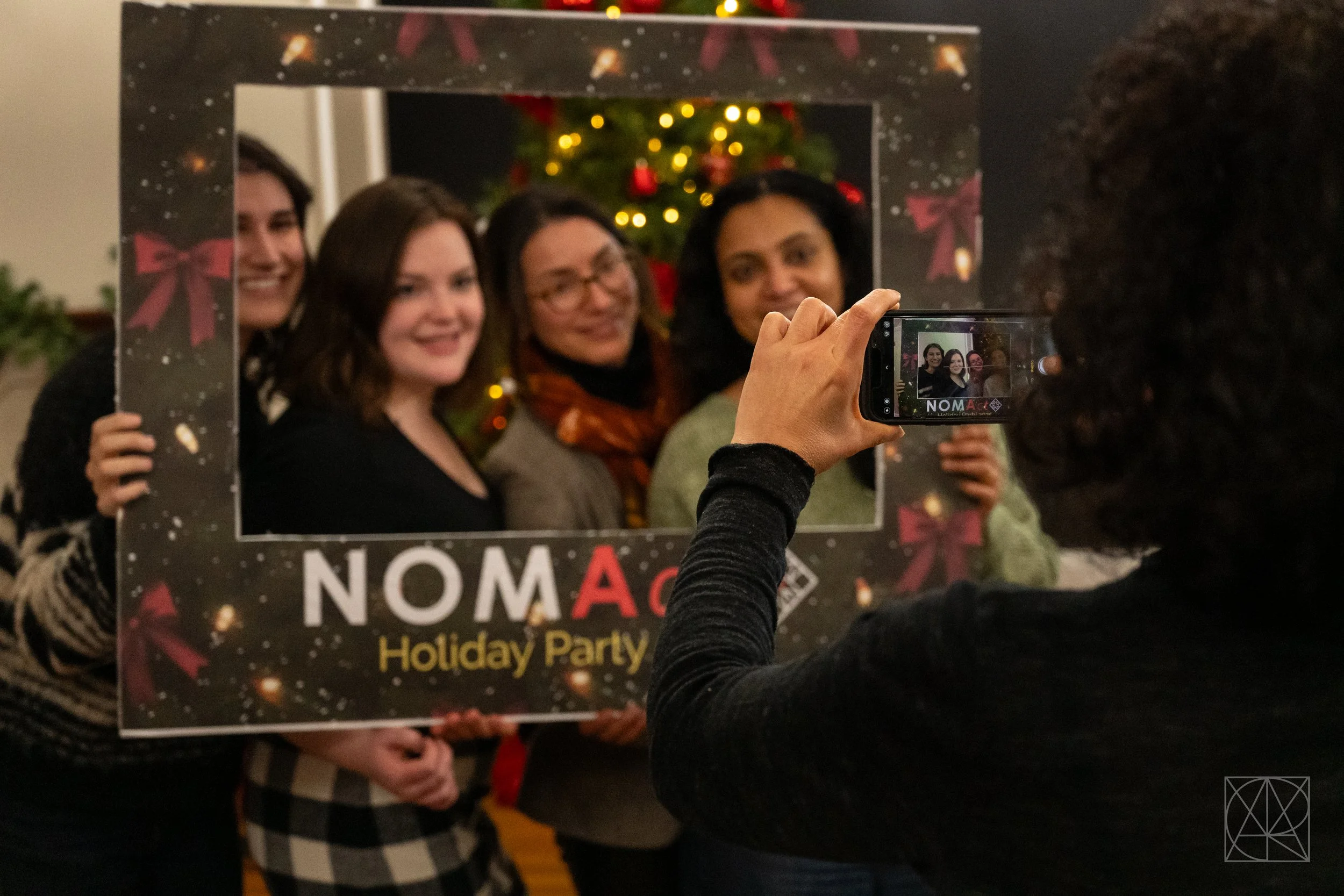nomact2025_holiday_0612.jpg