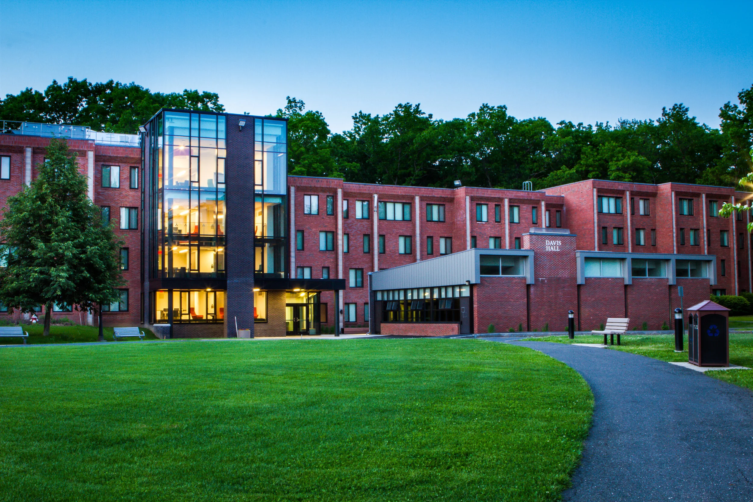 westfield-state-davis-hall-exterior-15.jpg