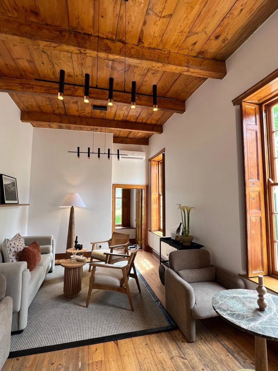 WhatsApp Image 2025-09-17 at 17.15.33.jpeg