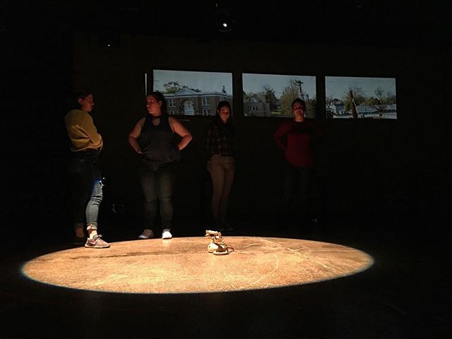 Candid tech moment from tonight. #1mileradiusproject &bull;
&bull;
@amberlucia96 @hahaha_dance @ayye_kellayy @anna_brainsandballet #tech #dress #rehearsal #spotlight #candid #caughtya