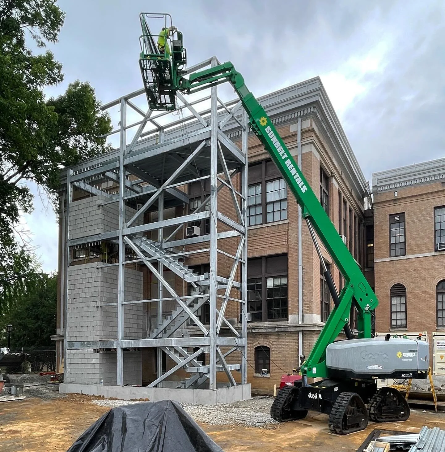 Site visit today at UNC Chapel Hill to view construction progress and to scrutinize a few on site mock-ups for color confirmations and to resolve a few details. It seems like now that details are sorted and finishes are finalized, it will be a push o