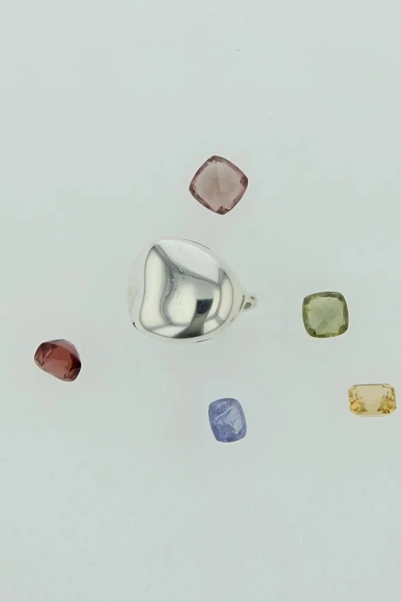 Bague Mini Rani   Grenat et or blanc