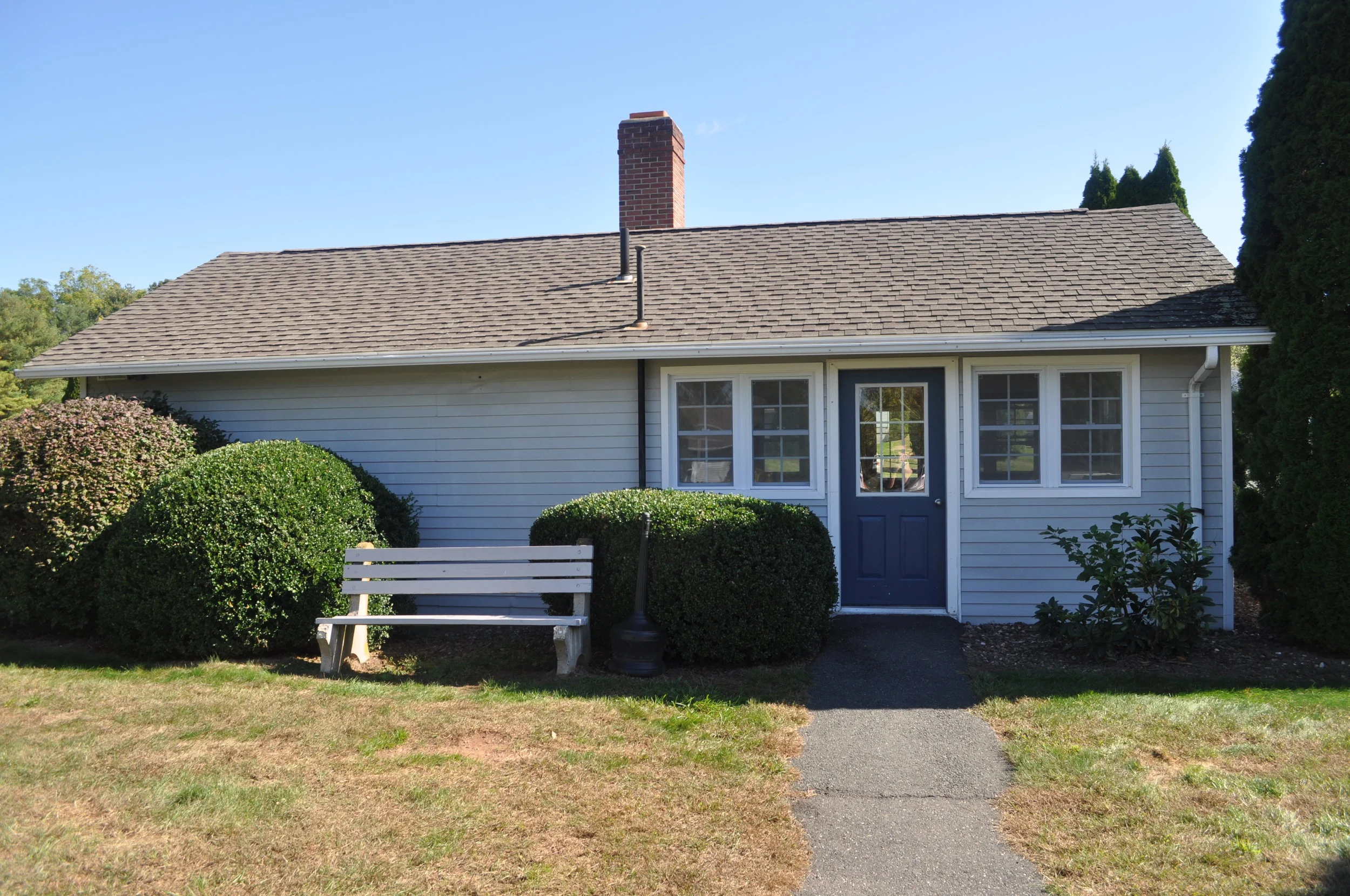 Johnny Appleseed Apartments