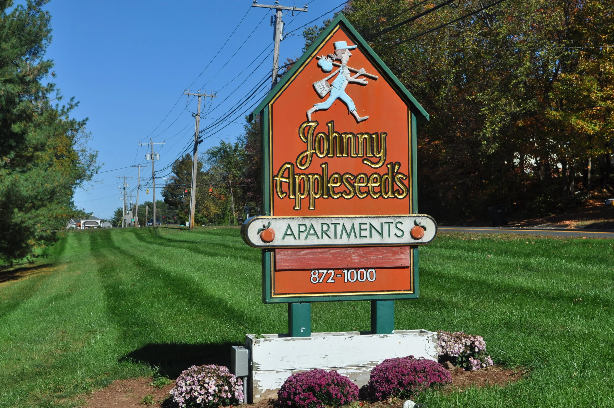 Johnny Appleseed Apartments