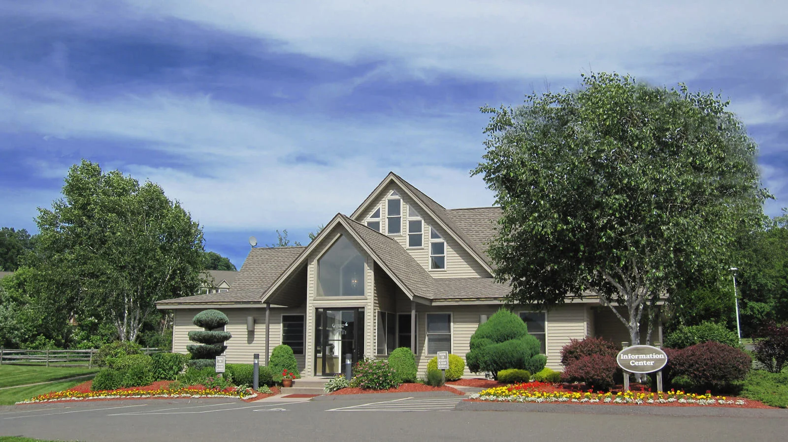 Johnny Appleseed Apartments