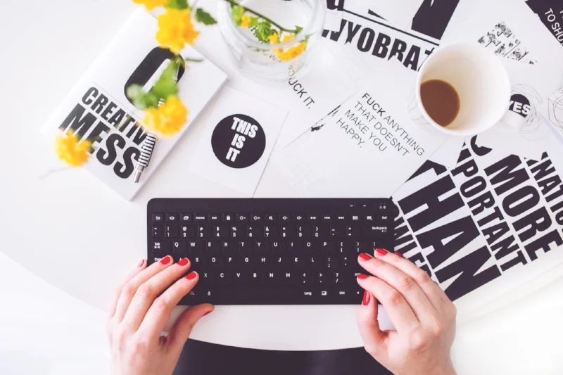 Desk-Creative.jpg