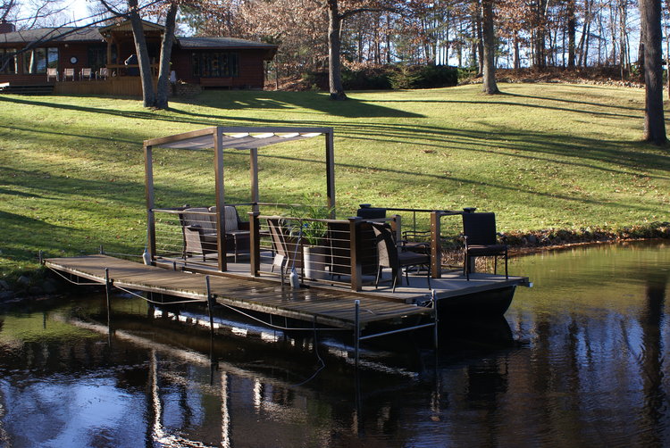 Lake Lounger 22 ft Pontoon Boat.jpg