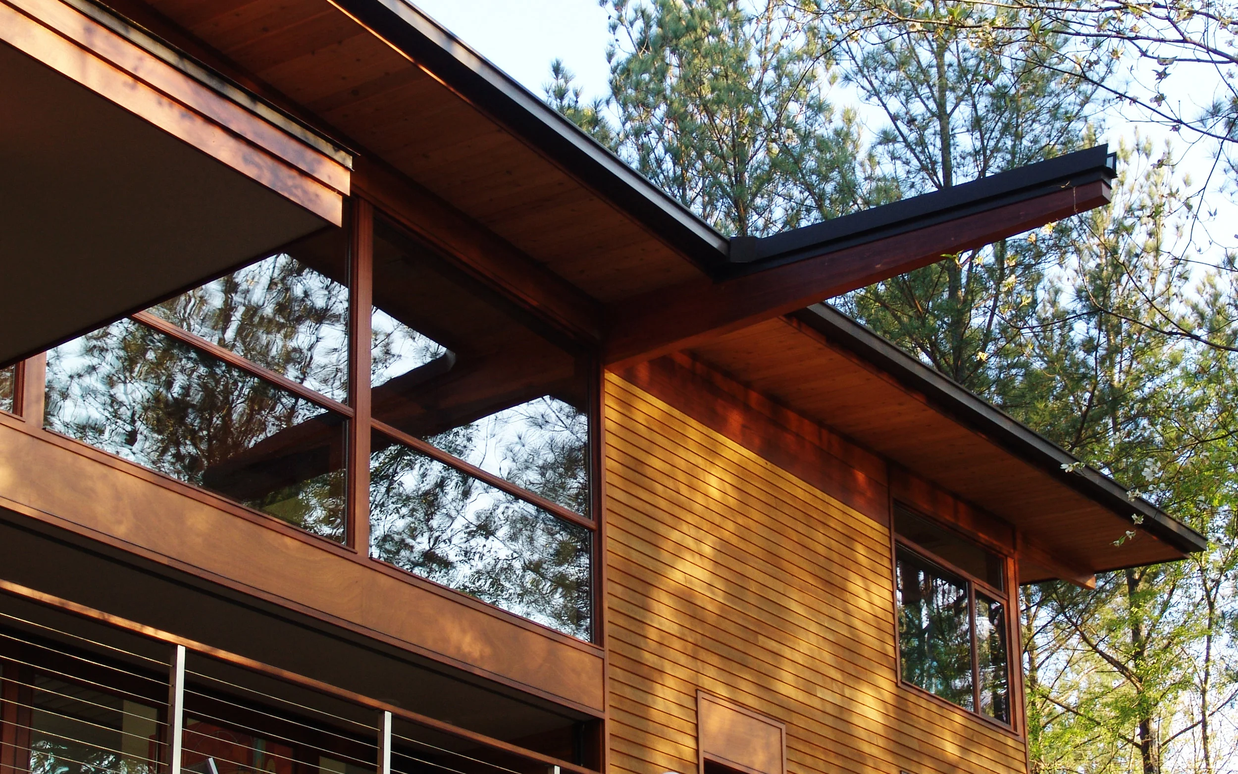 turkel_modern_design_prefab_serenbe_exterior_eaves_detail.jpg