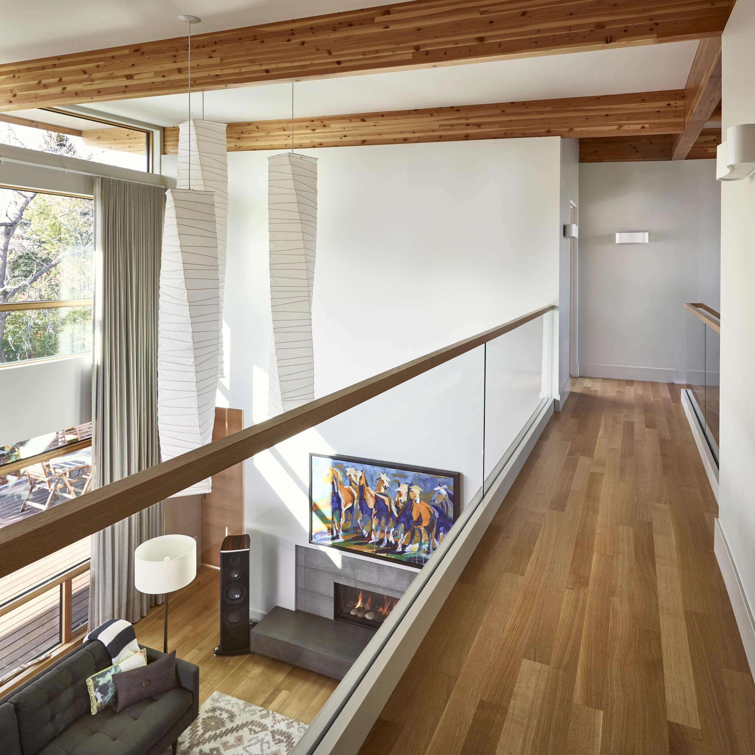 turkel_modern_design_prefab_home_mckay_calgary_walkway.jpg