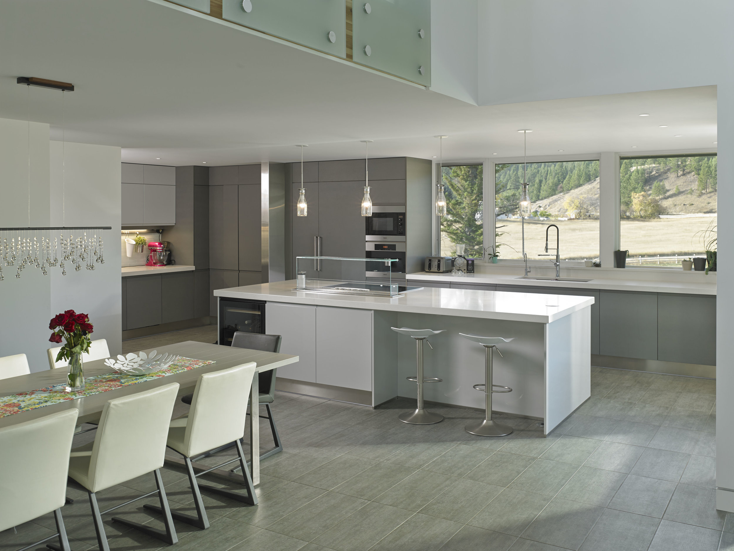 turkel_modern_design_prefab_home_windermere_britishcolumbia_kitchen.jpg