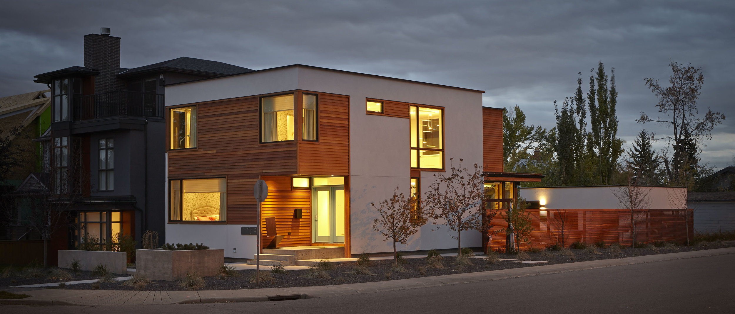 turkel_modern_design_prefab_home_bankview_house_calgary_streetview.jpg