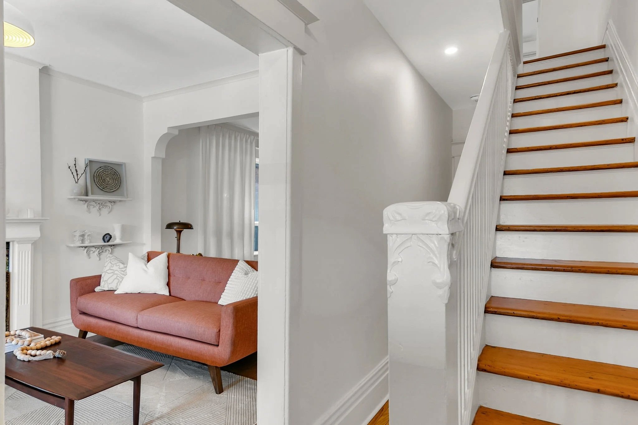 Mount Denis - Furnish + Decorate