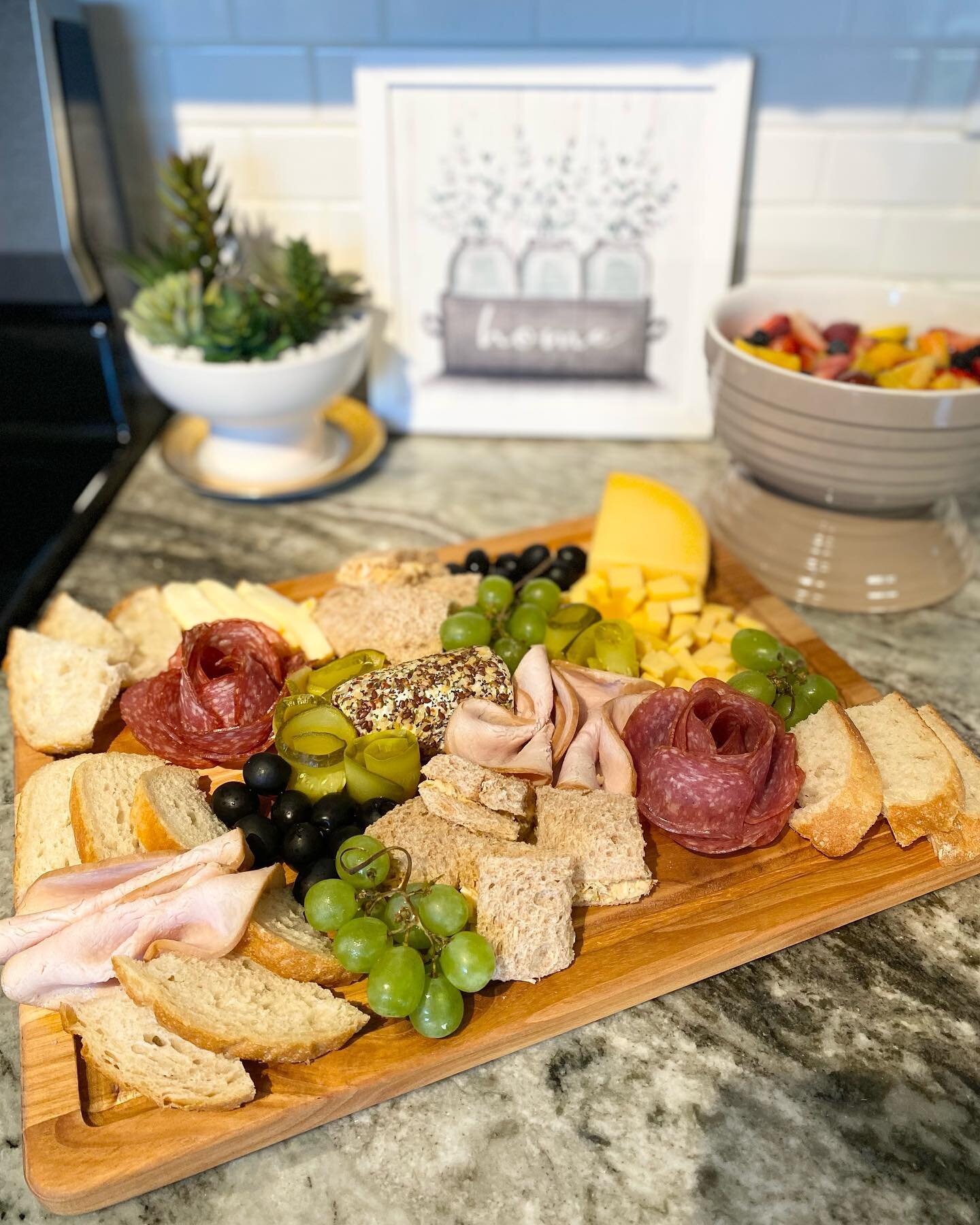 The first charcuterie board I can actually eat in 9 months 🍇🧀 ⁣
⁣
Thanks Mom &amp; Dad! #spoiledbrat 🤪