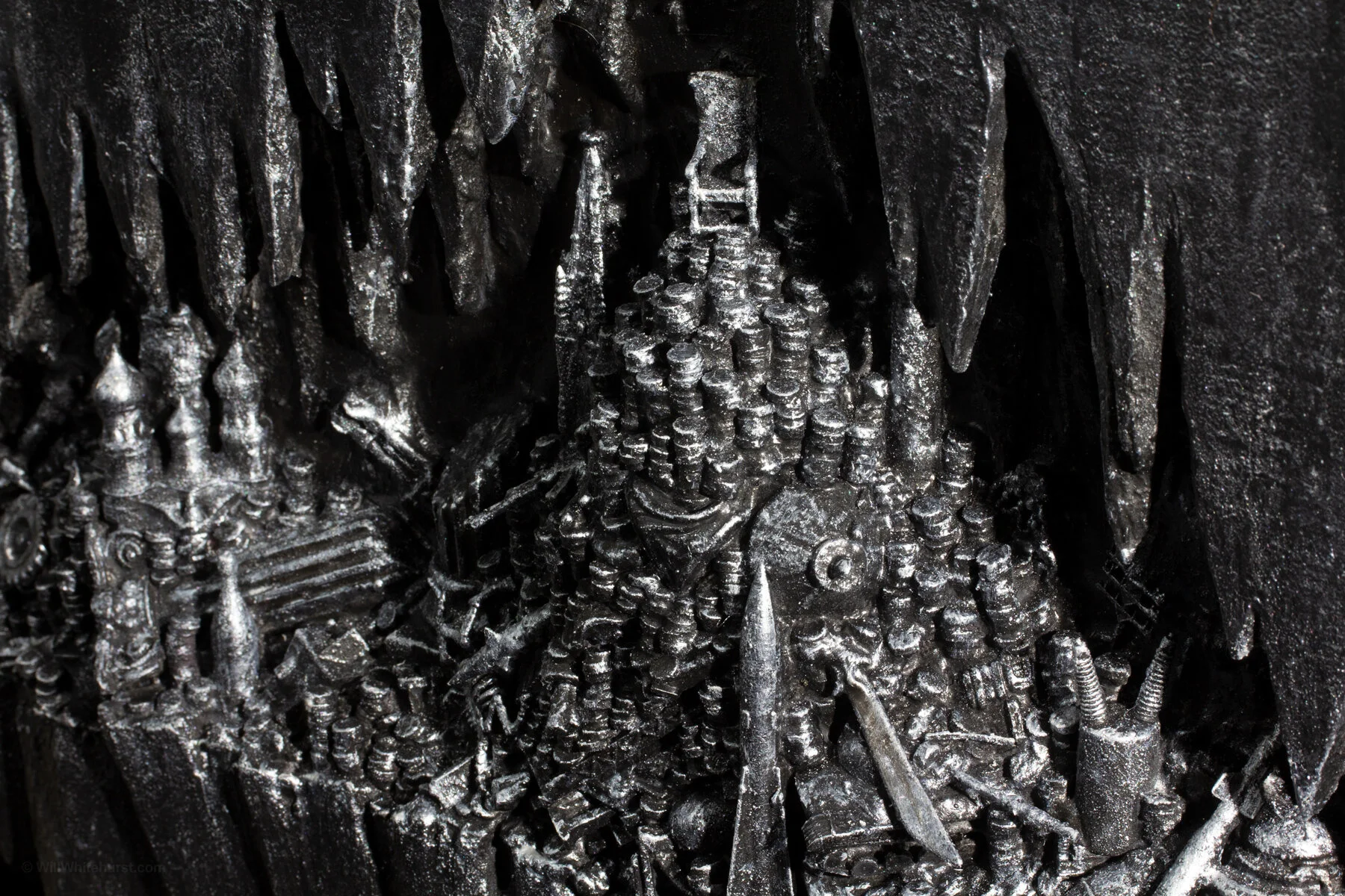 Greed_Detail_06.jpg