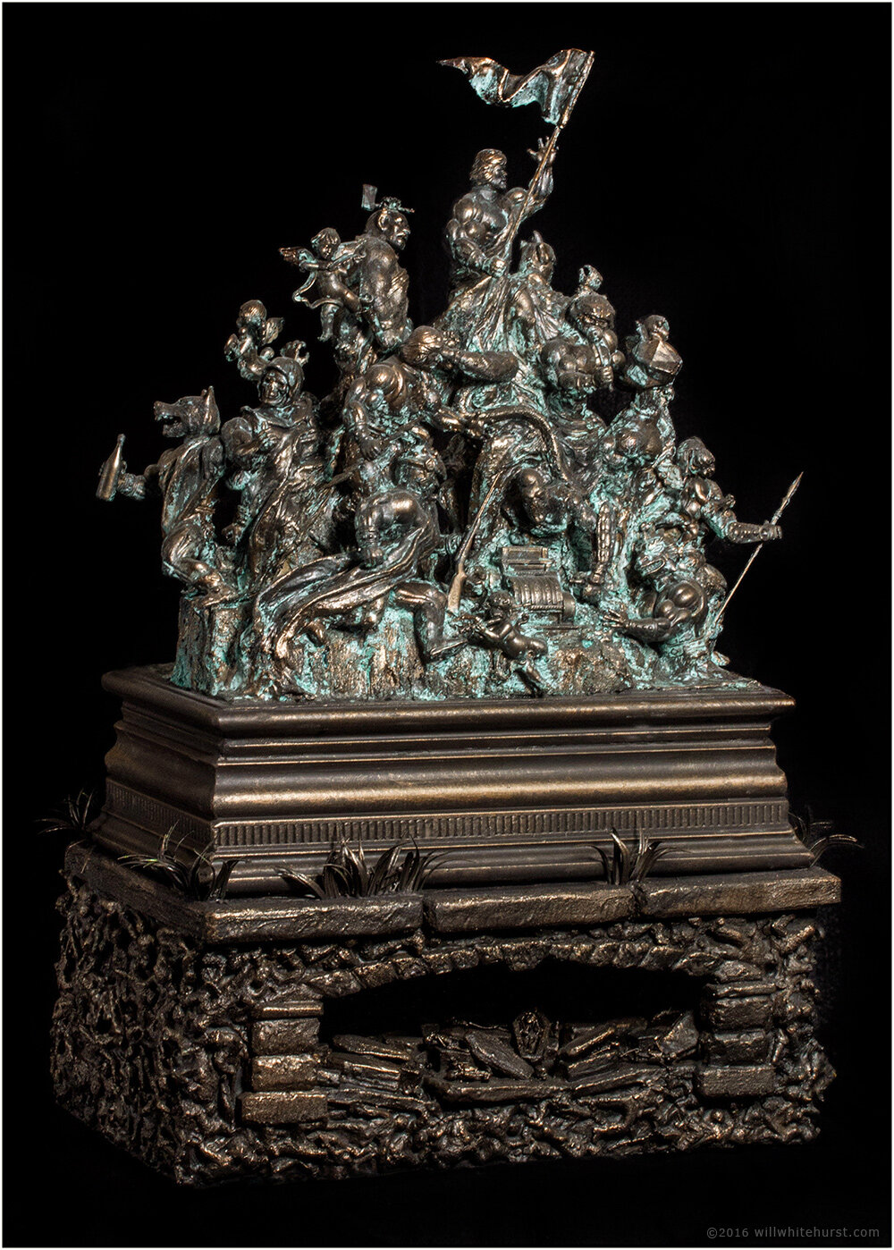 Monument_Side_2.jpg