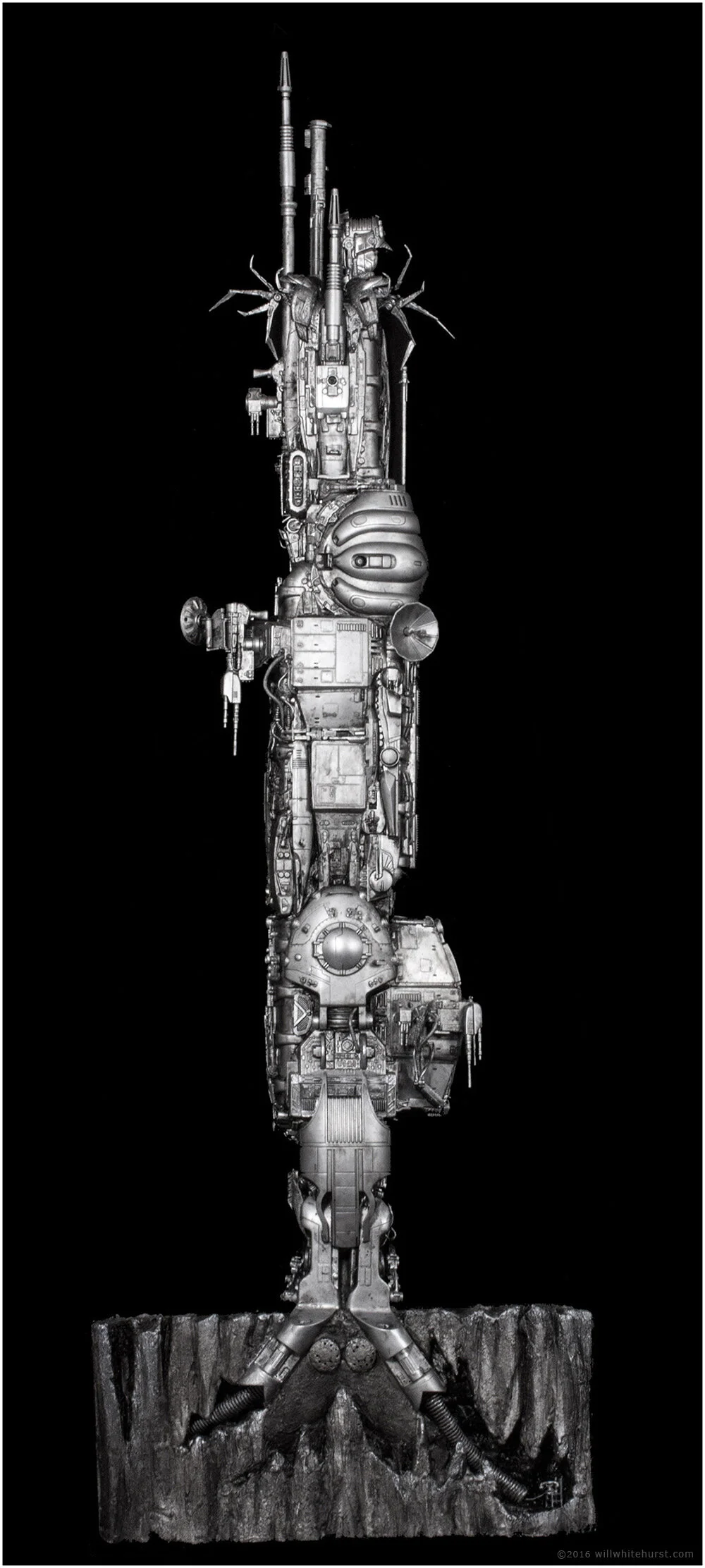 Com_Tower_b1.jpg