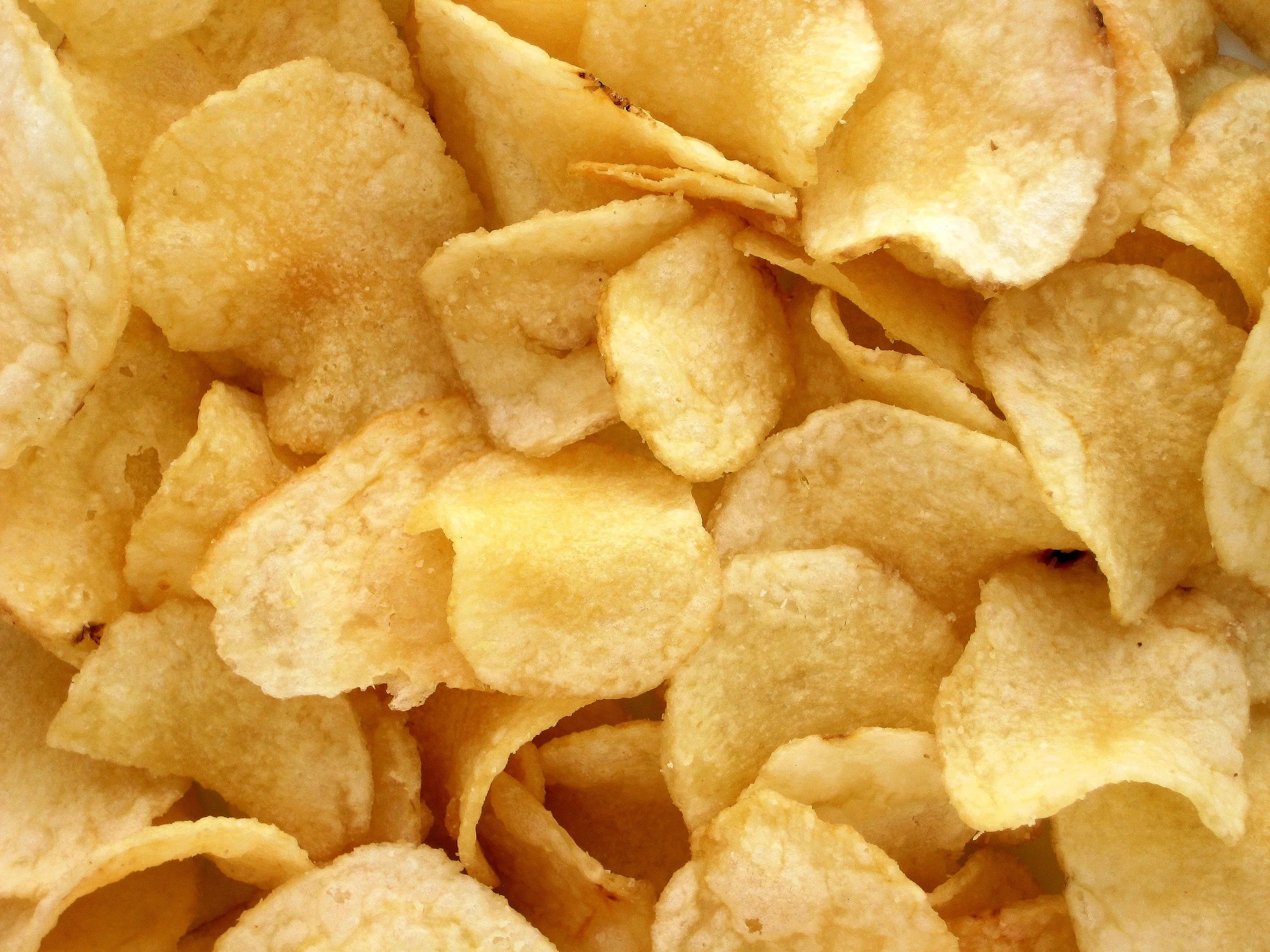 chips-potatoes-1418192.jpg