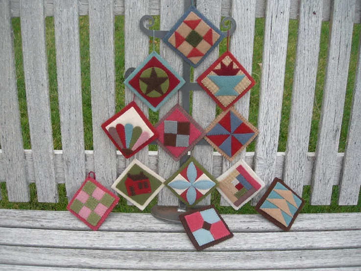 WS201-Quilt-Ornaments.jpg