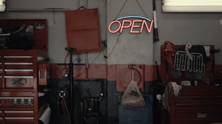 Girls Auto Clinic-high.gif