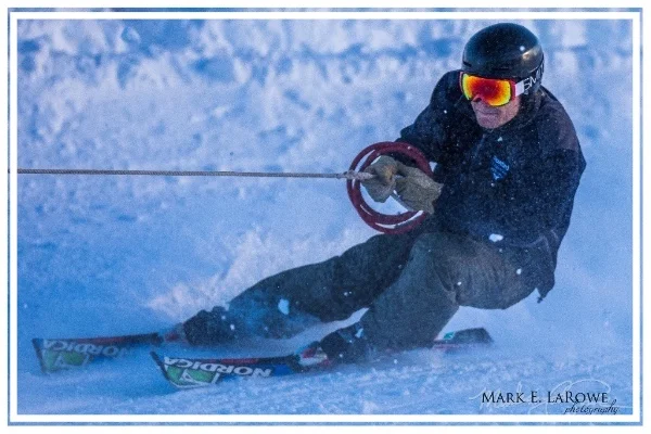 Skier Skijor USA 2019.jpg