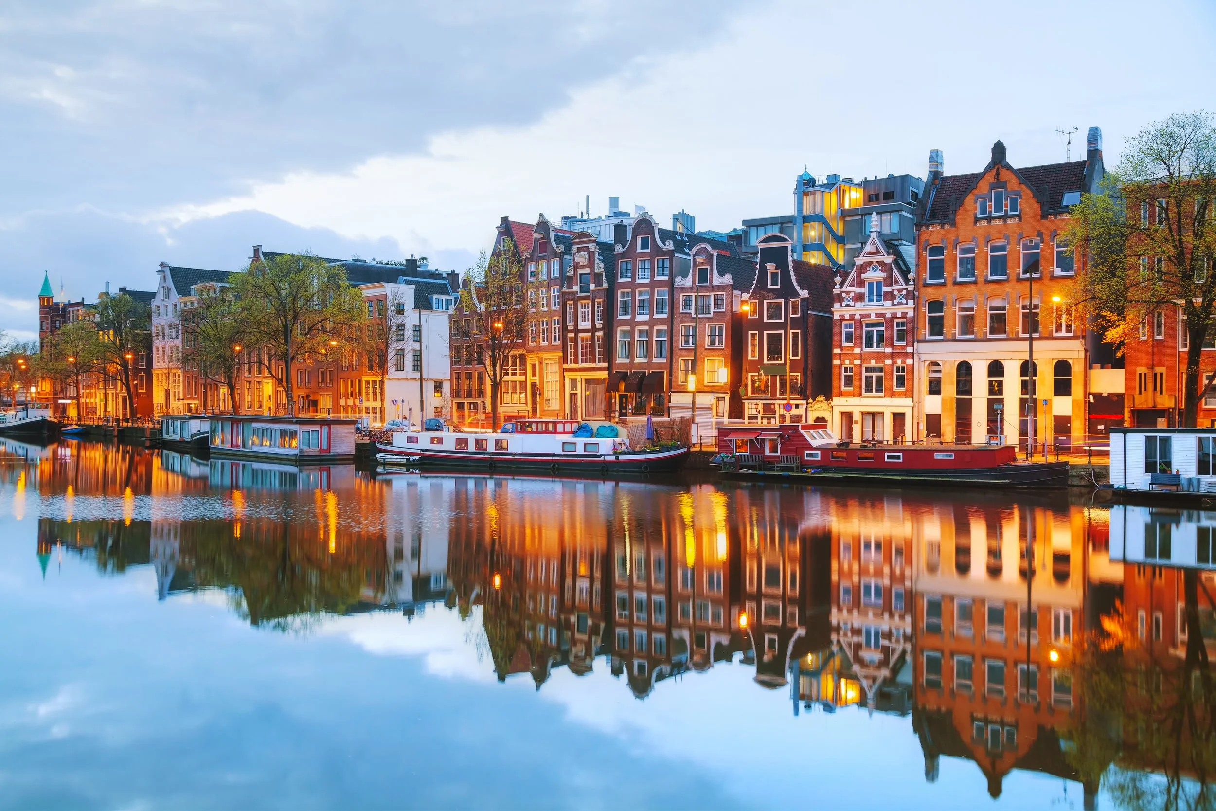 Amsterdam | The Urban Design, History and Culture Behind "Venice of the North"