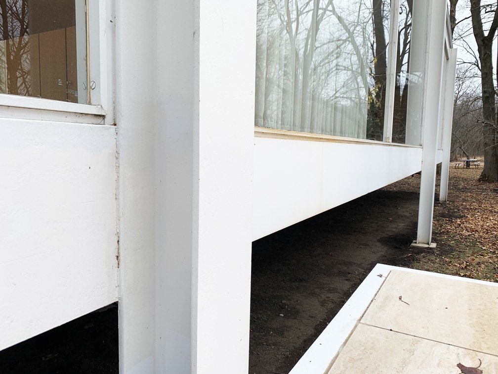 farnsworth house case study