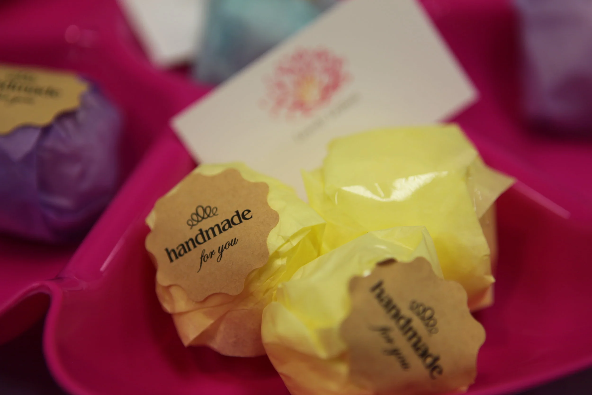 Essential Oil Bath Bombs 