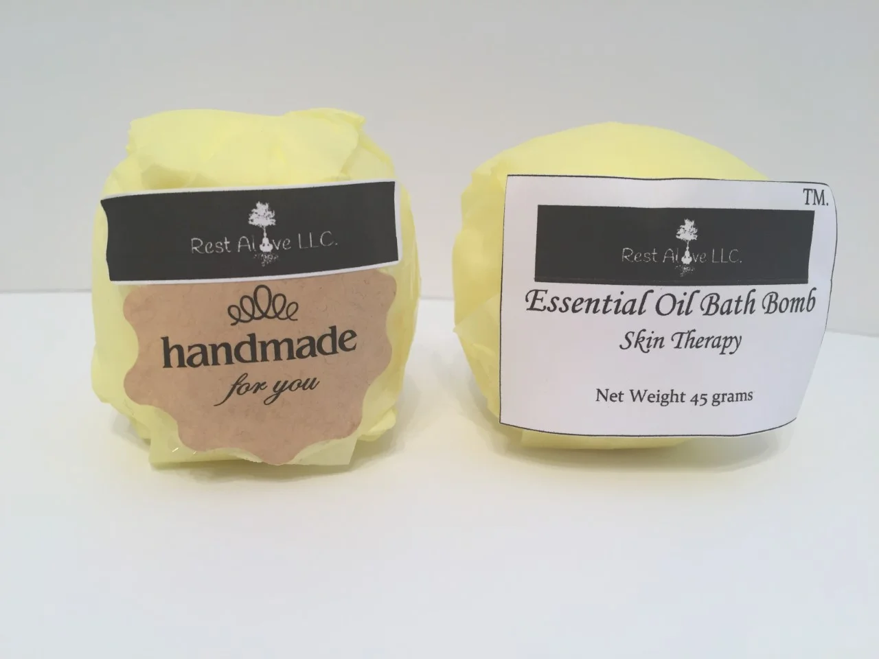 100% Pure All Natural Lemongrass Essential Oil Bath Bomb