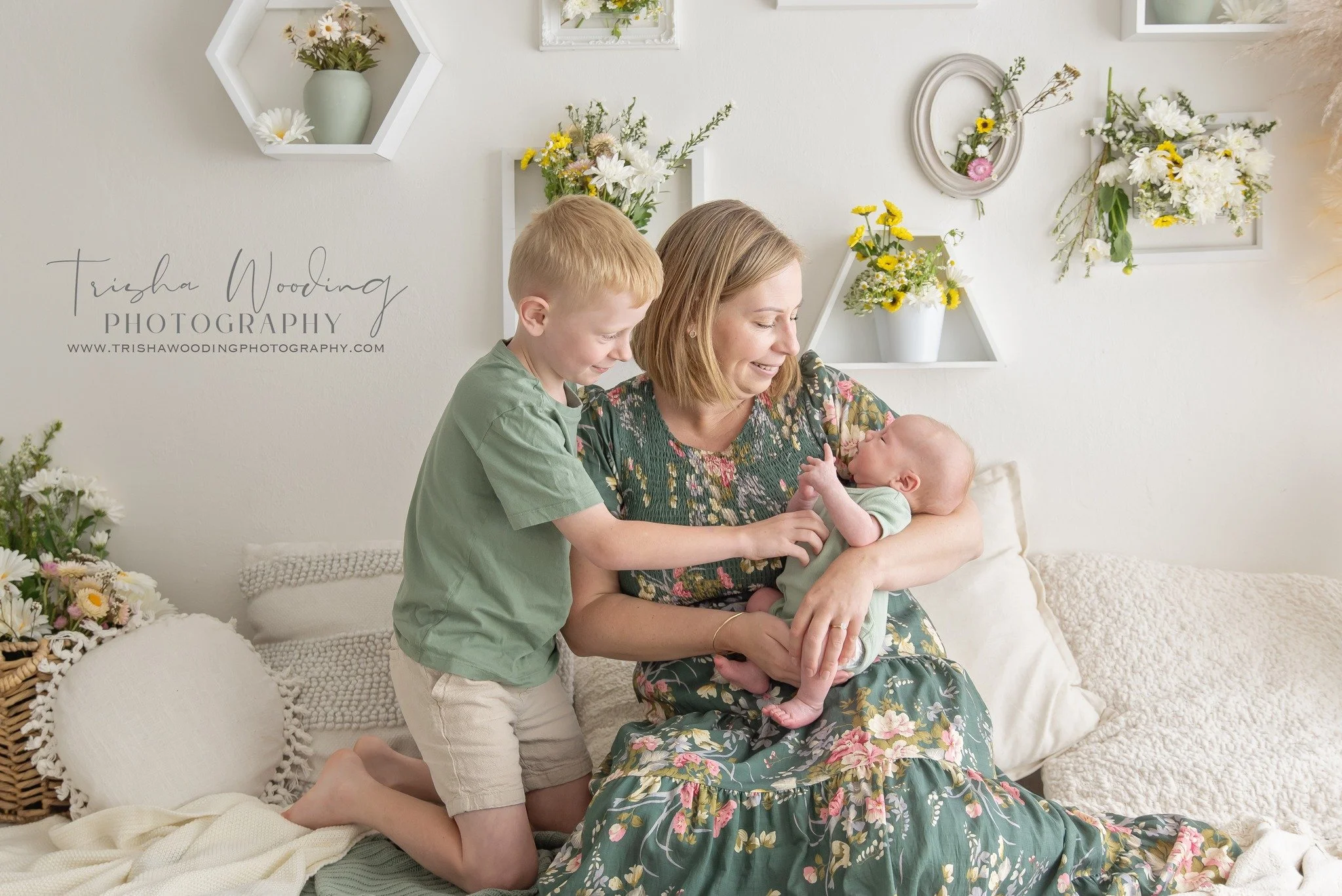 I've been photographing Sarah and Finn for years, but this year was extra special as her newest addition William was added into the mix. 

It's only been a minute since I've seen these guys as we did Will's newborn session a few weeks ago, but this s