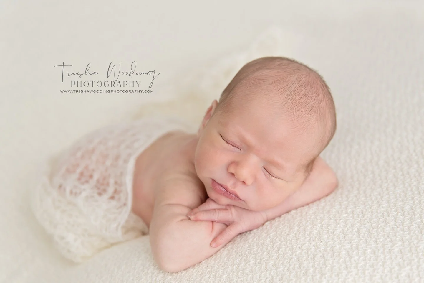 E M E R S O N -  5  DAYS

Can we talk for a second about how gorgeous this tiny human is!!!
At just 5 days Emerson came in for his newborn session!
He started off so happy on the beanbag and gave us the most gorgeous pouty lips! Then when I tried to 