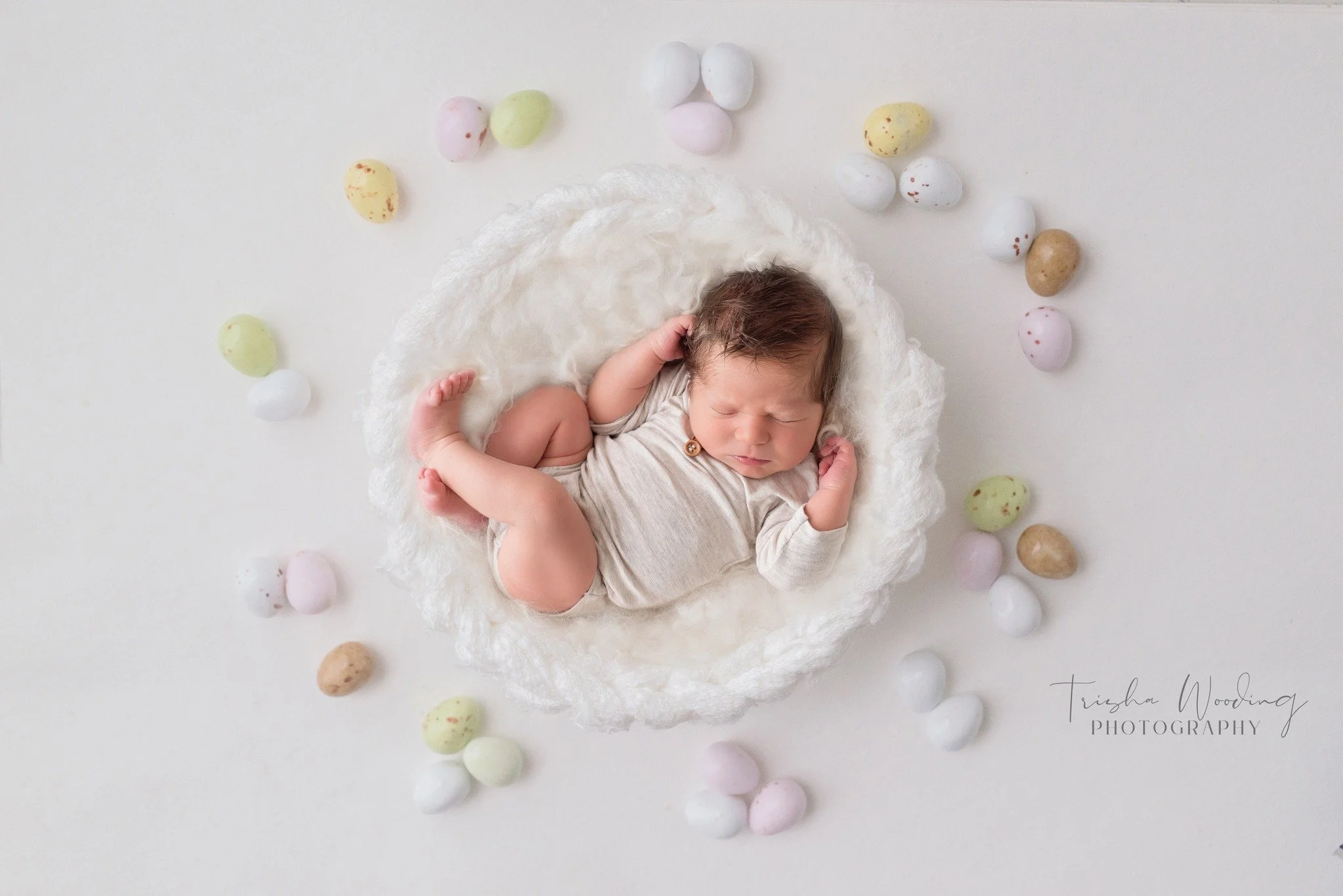 Happy Easter everybody!!! 🤍🐰🐣

From my family to yours, wishing you have had a day filled with fun, family, chocolate and lot's of hugs!!!

Take care and enjoy the break. Things will be a little slower here as the kids are on school holidays and I