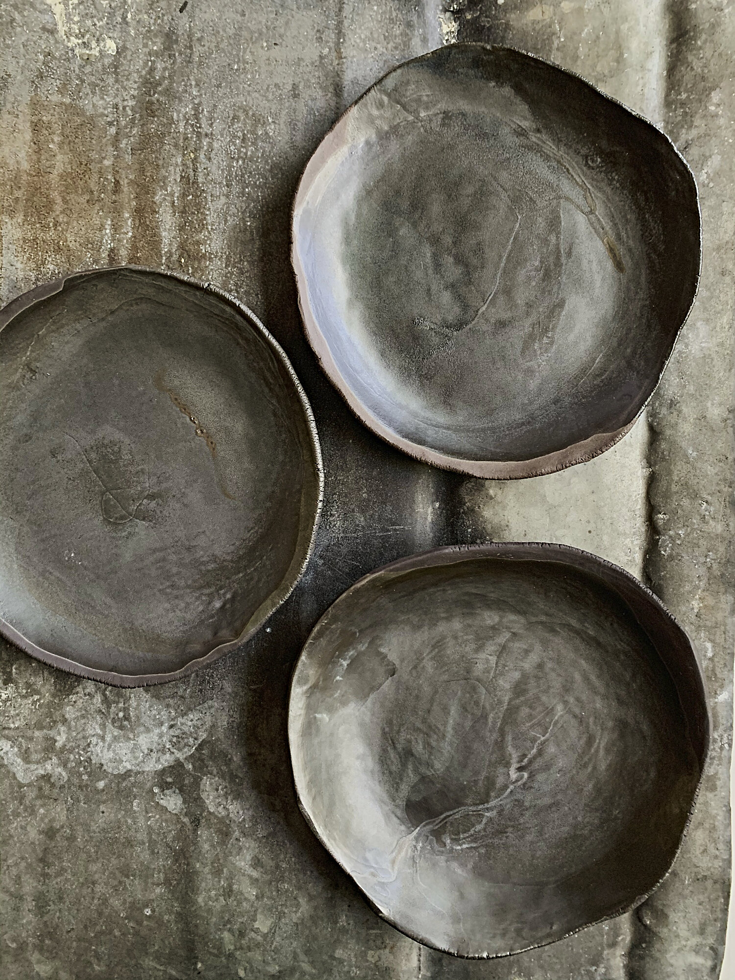 triple plates- 1 left - middle 