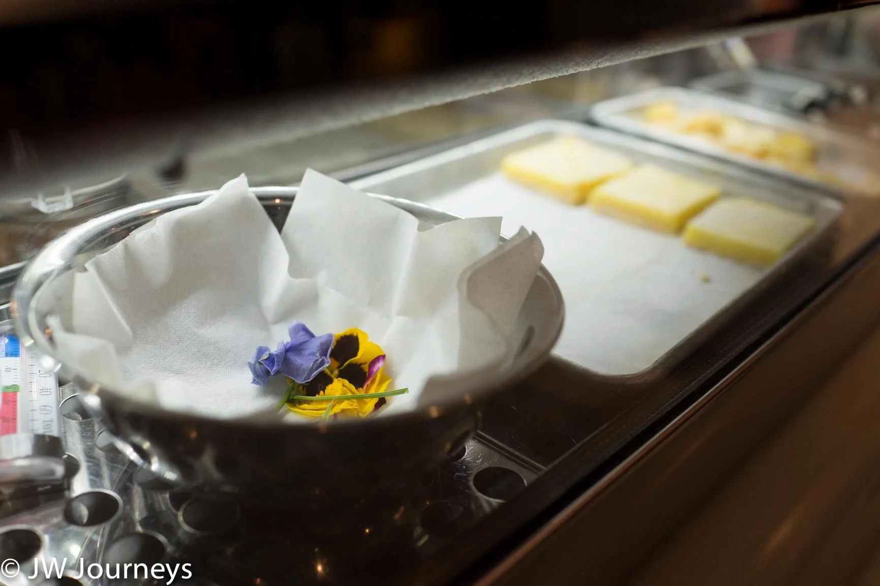 Wizbang bar fresh flowers used in ice cream