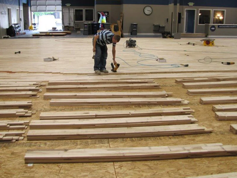 gym-floor-installing-1.jpg