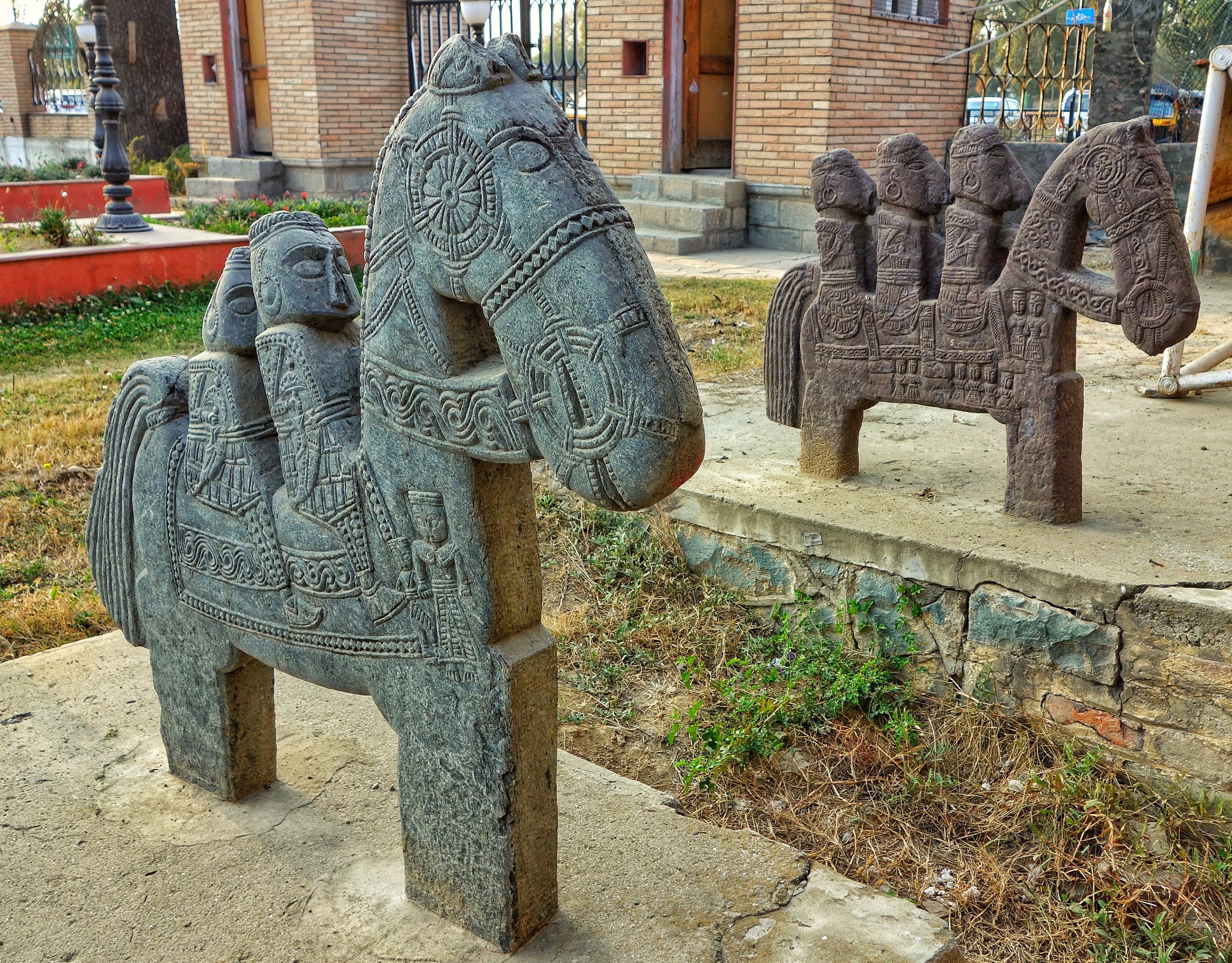 ghodagali-horsemen-spsmuseum-srinagar
