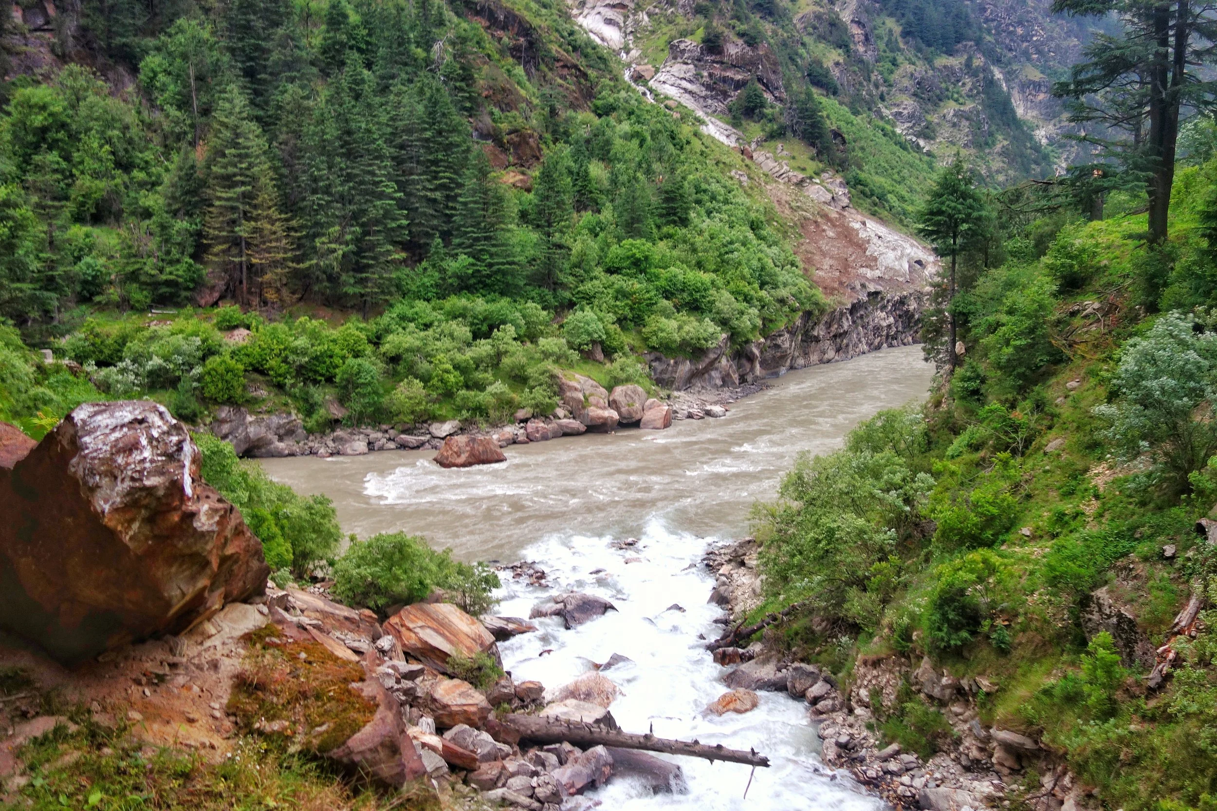 The Dichotomy of the Moon River