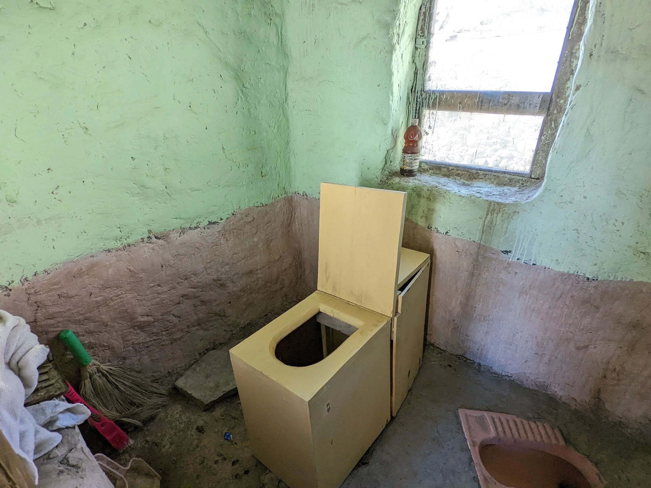 The Basic Washroom at the Karghiak Homestay in Zanskar, Ladakh