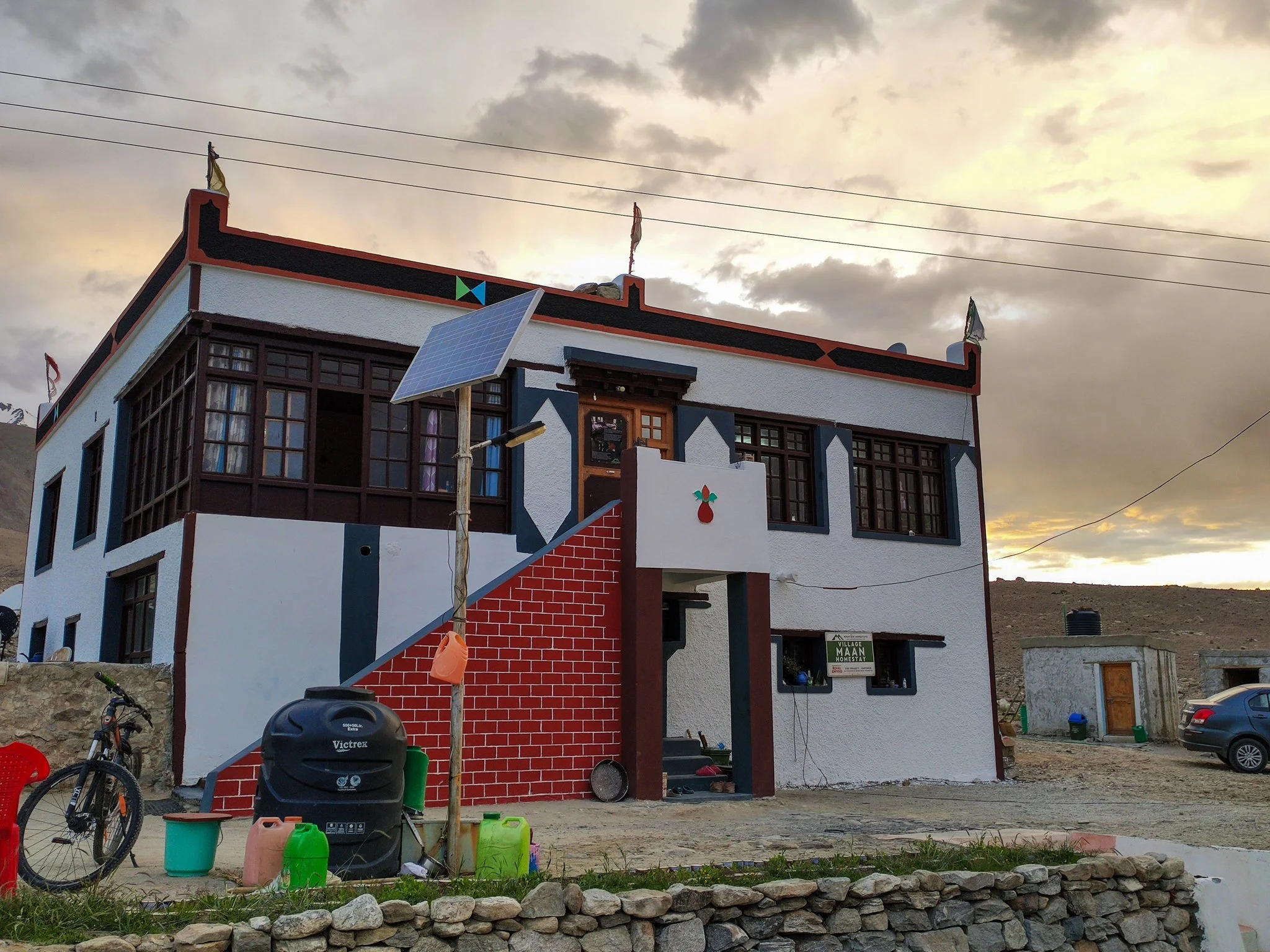 maan-pangong-homestay-ladakh-2.jpg