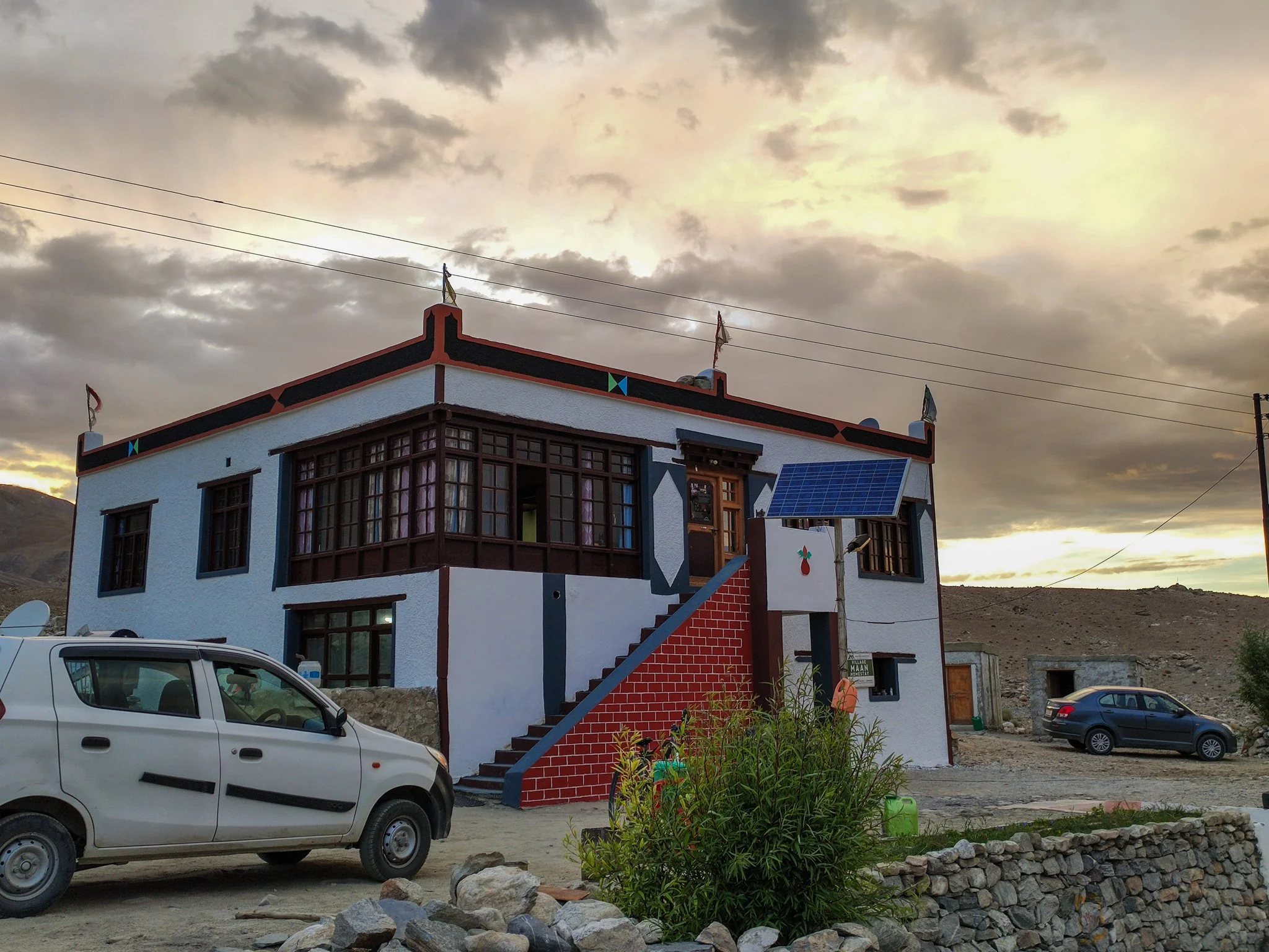 maan-pangong-homestay-ladakh-3.jpg