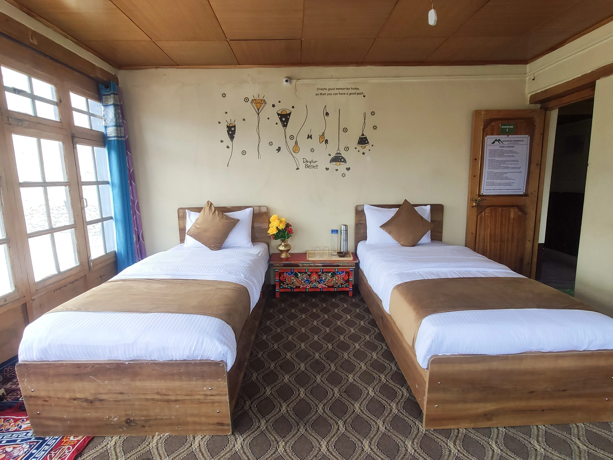 maan-pangong-homestay-ladakh-13.jpg