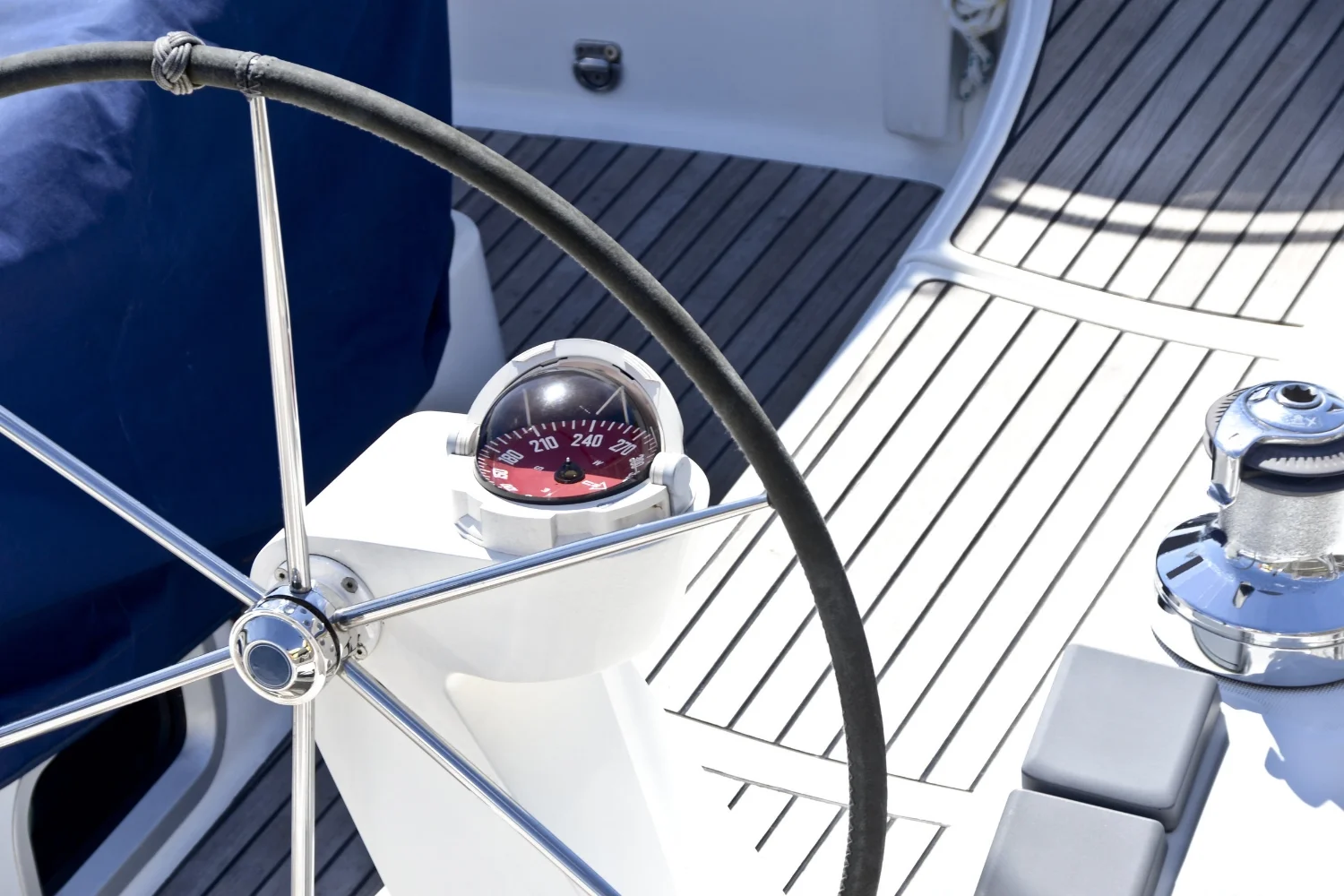 Kompas zeilboot.jpg
