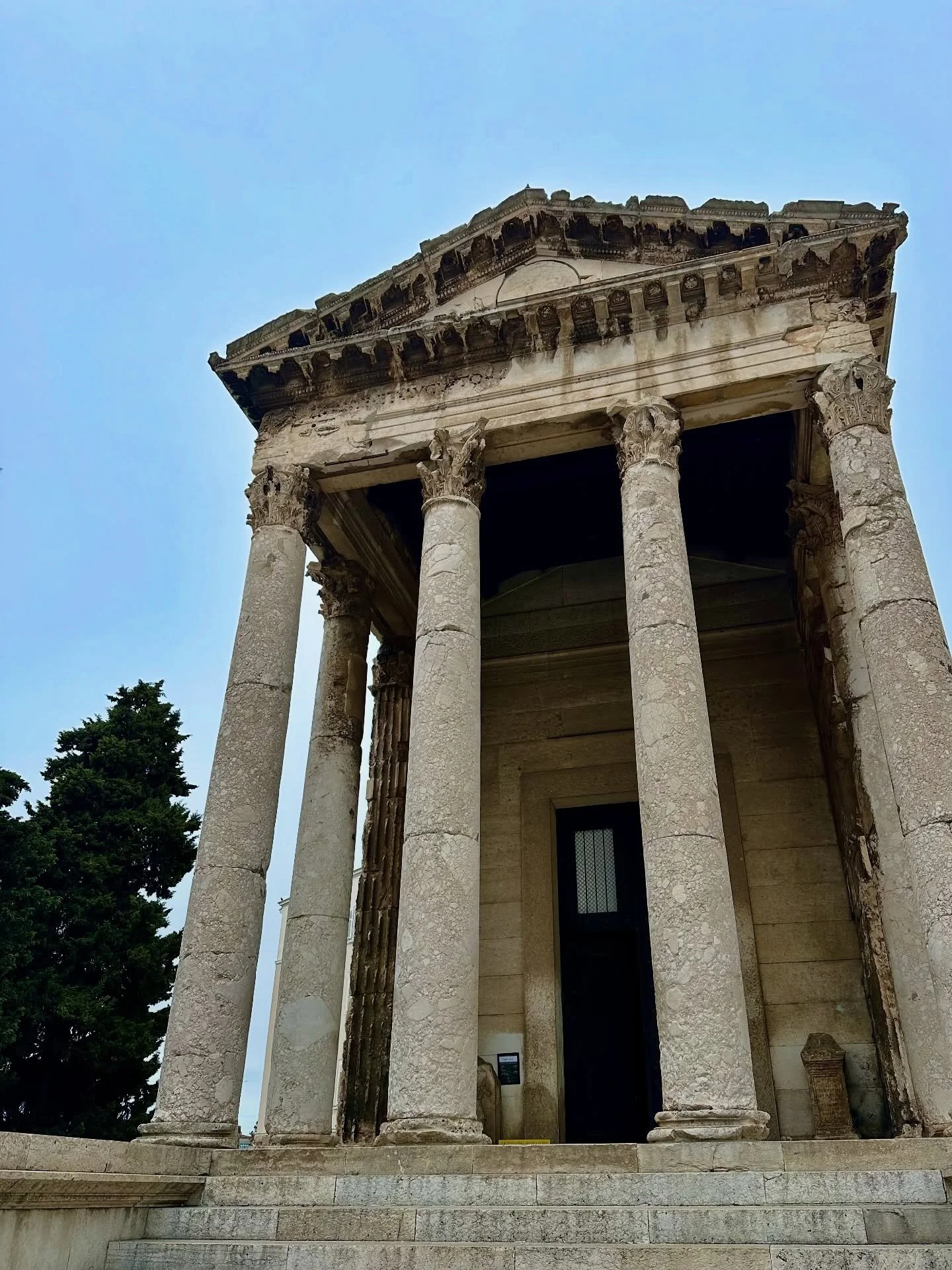 Planning a two-week vacation in Croatia? We know a few pretty perfect places close enough to combine with Solta, among them Brac, Istria, Dubrovnik, Korcula, Lastovo and Vis. 
#gonesolta
#Combine #twoweeks #Croatia
#travel #traveling #travelpics #tr