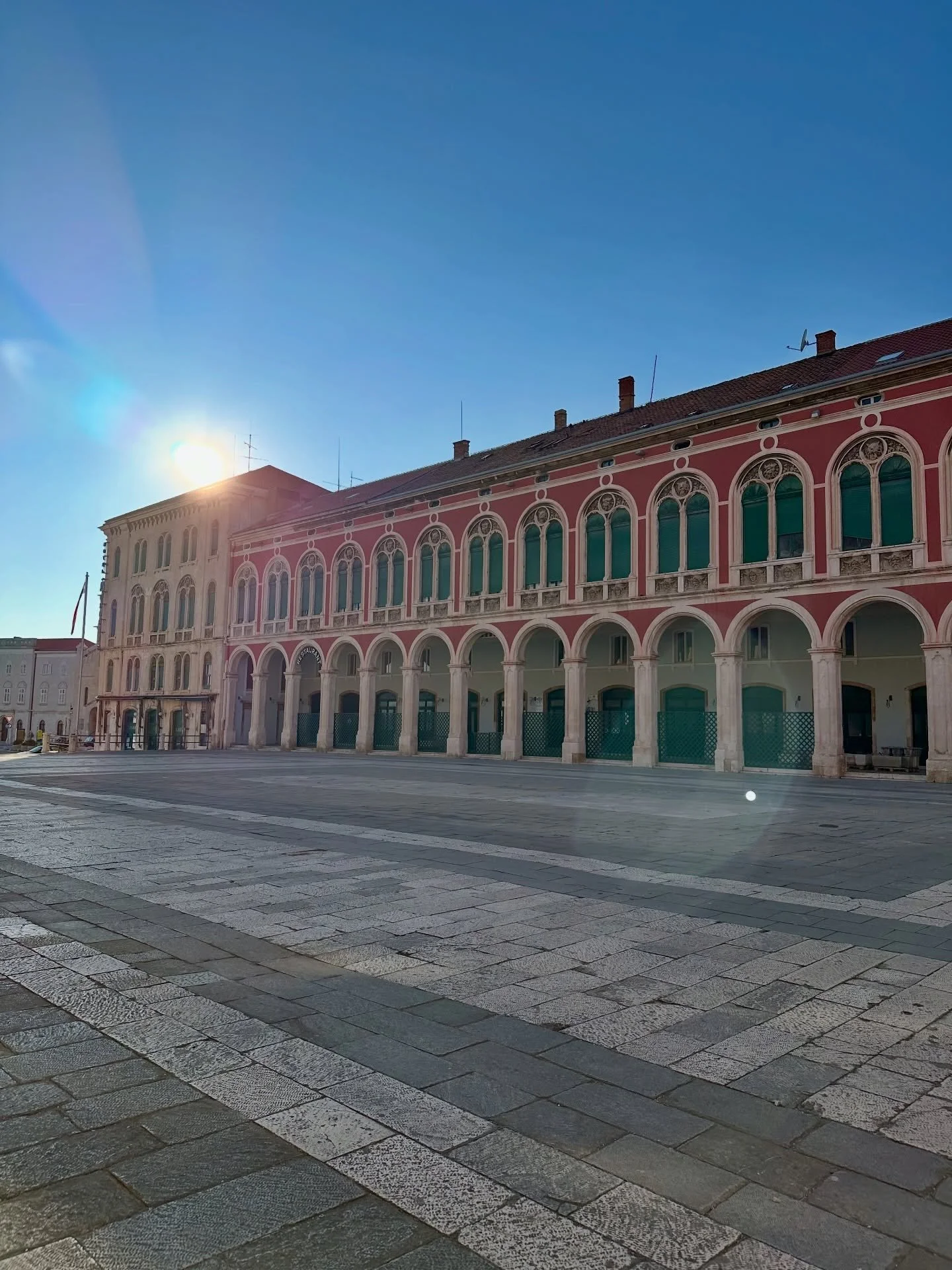 Split is just 30 minutes away from Solta. Thee Diocletian Palace and the entire historical core of Split have been on the World Heritage UNESCO list ever since 1979, and not only for the extraordinary preservation of the Palace, but also because the 