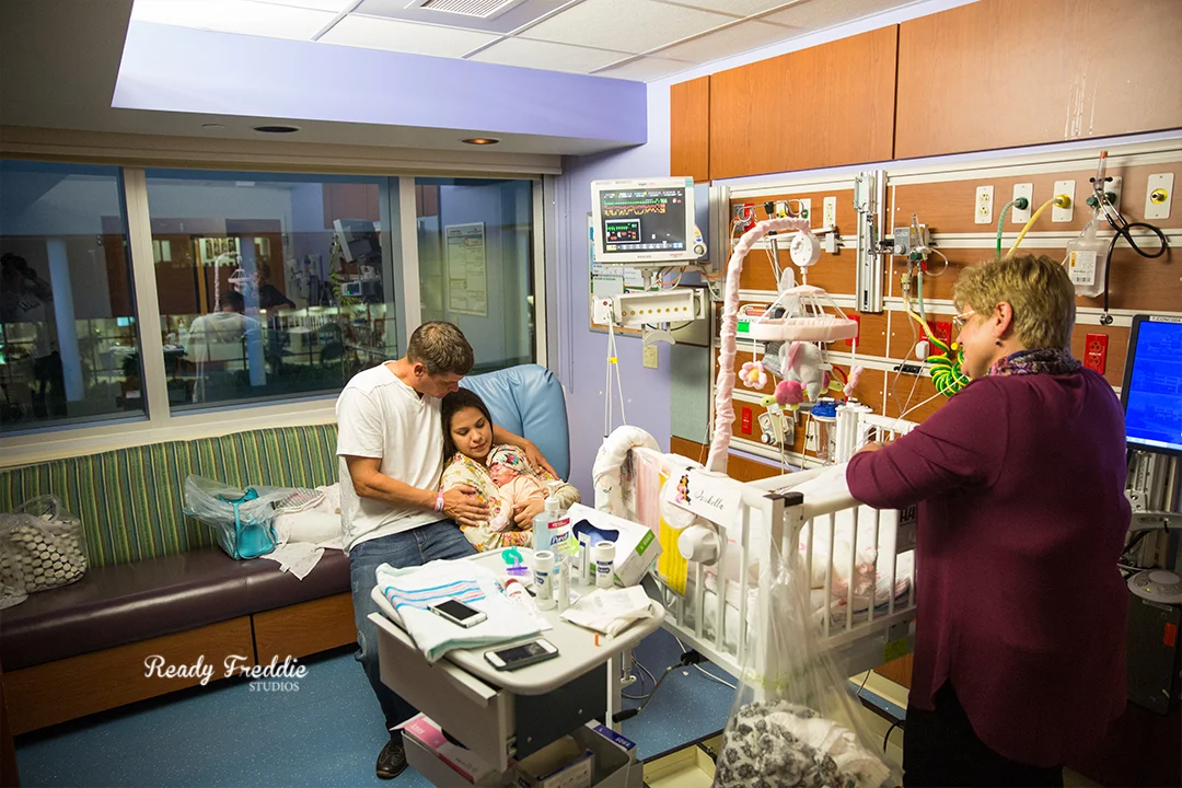 ReadyFreaddieStudios_Premature_NICU_Isabella_06.jpg