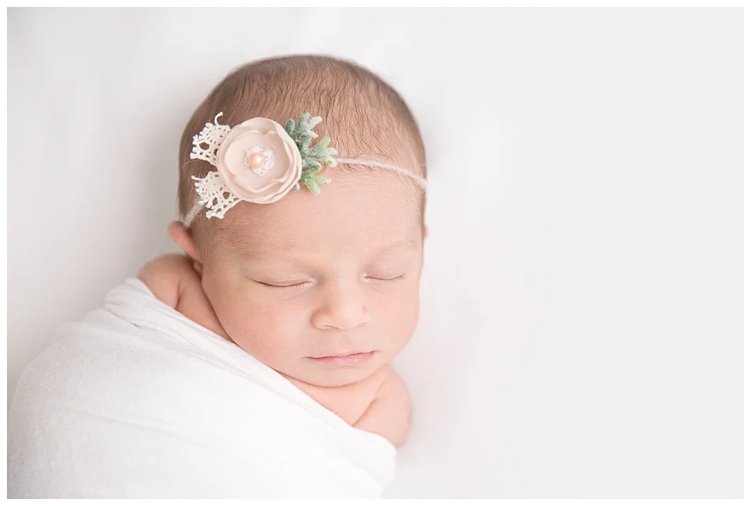 newborn baby poses | best newborn photographer in miami fl